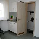 Ξενοδοχείο Haus Zum Schlosspark 3*