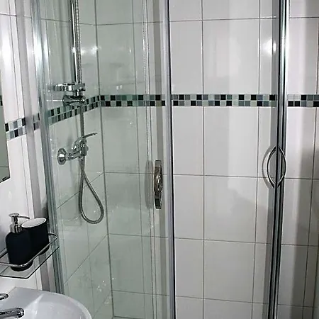 Hotel Haus Zum Schlosspark 3*