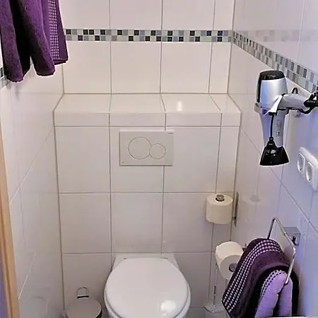 Haus Zum Schlosspark Hotel 3*