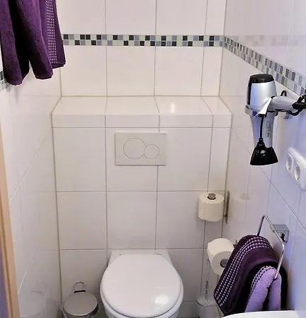 Hotel Haus Zum Schlosspark 3*