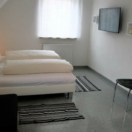 Hotel Haus Zum Schlosspark Veitshochheim